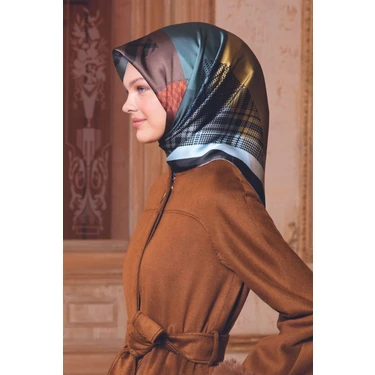 Armine Sport Eşarp 8620-09 Twill Şık Tasarım ve Dijital Baskı ile Kadınlar