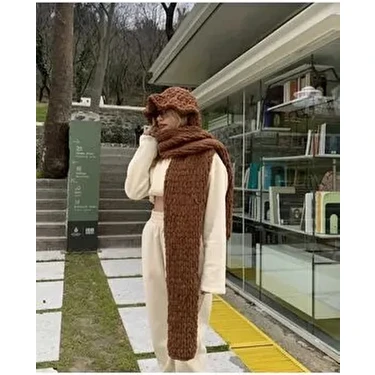 Moda Biçer Peluş Örgü Atkı New