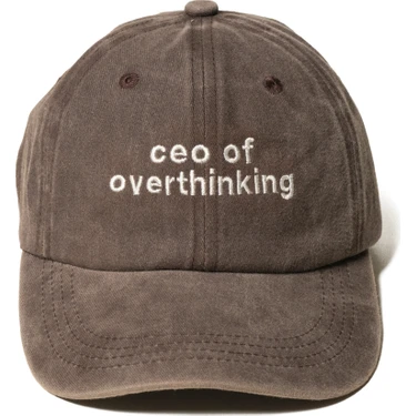 Nome Studio Nakışlı Şapka Pamuk Kumaşlı ve Yazı Nakışlı Şapka Ceo Of Overthinking Sloganlı Şapka