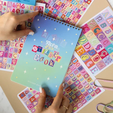 Paperora A5 18 Yaprak Harf Sticker Defteri – Alfabe, Rakam ve Noktalama Işaretleri